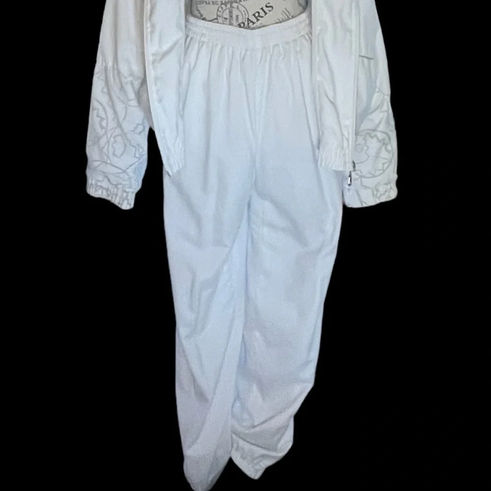 Rare Find❣️ FILA Vintage White with Gray Print & Gold Tracksuit, Women’s Size 14 - Picture 6 of 13